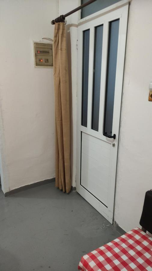 Ngm . Home Le Pirée Extérieur photo