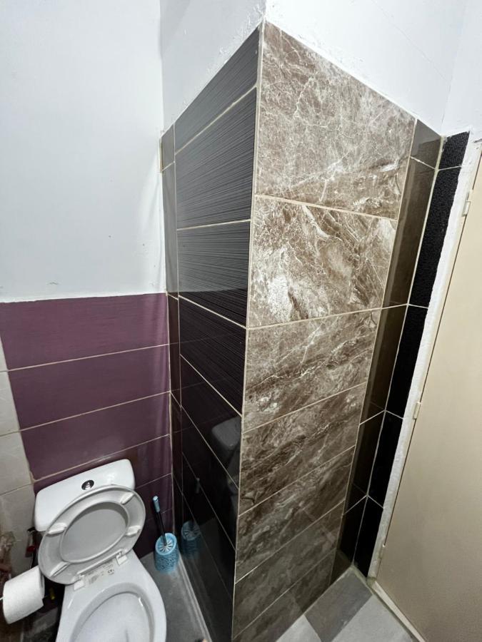 Ngm . Home Le Pirée Extérieur photo